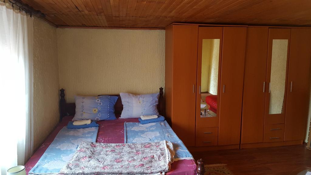 Apartmani Emil Подгорица Екстериор снимка