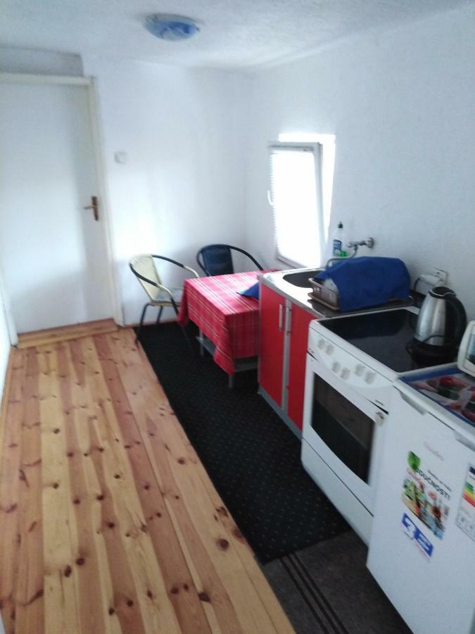 Apartmani Emil Подгорица Екстериор снимка